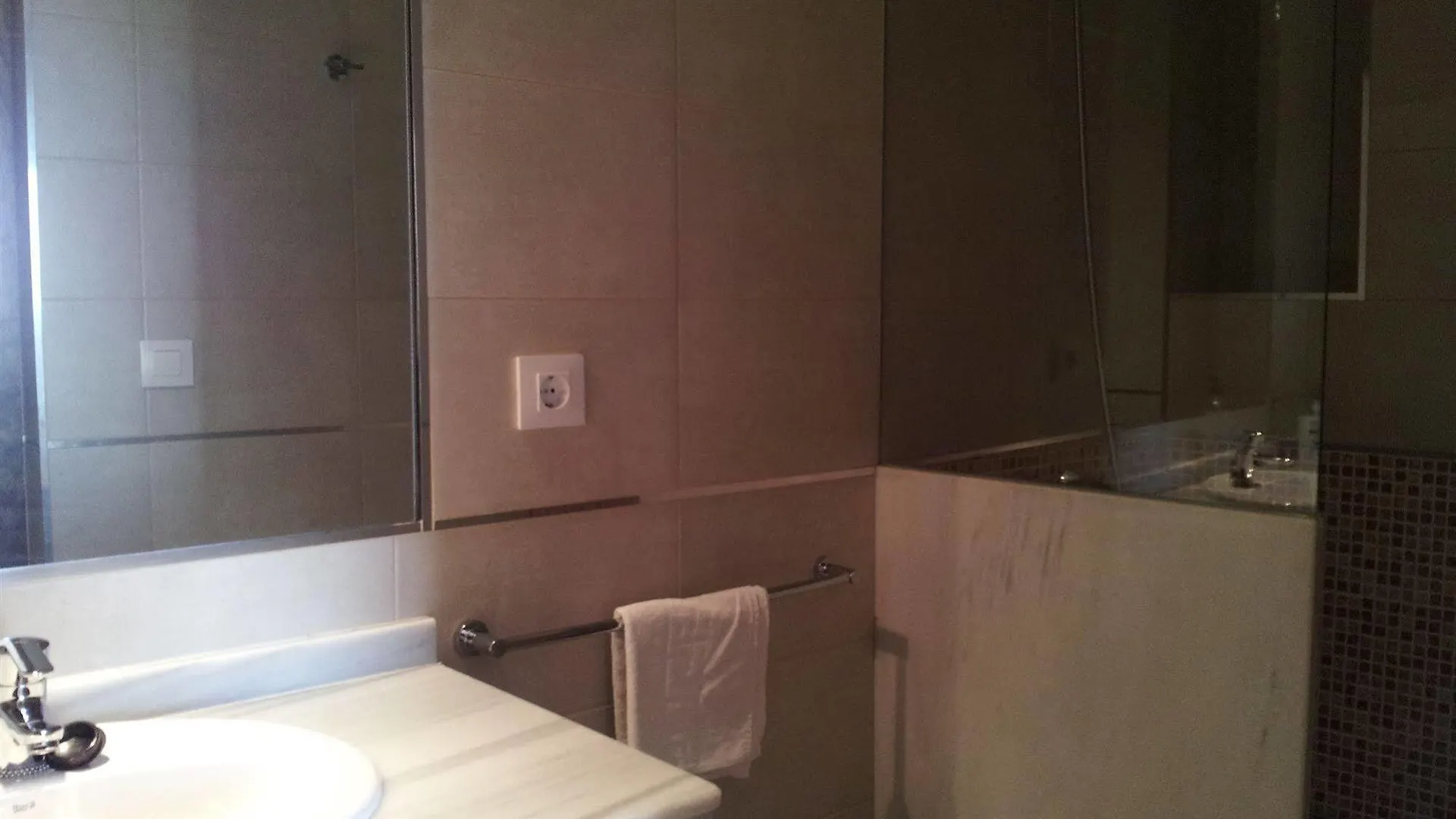 Szálloda Hostal Tarik Tarifa Spanyolország