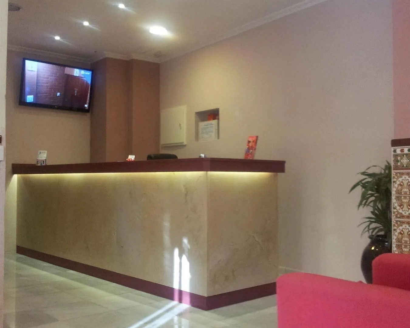 Hostal Tarik Tarifa Szálloda
