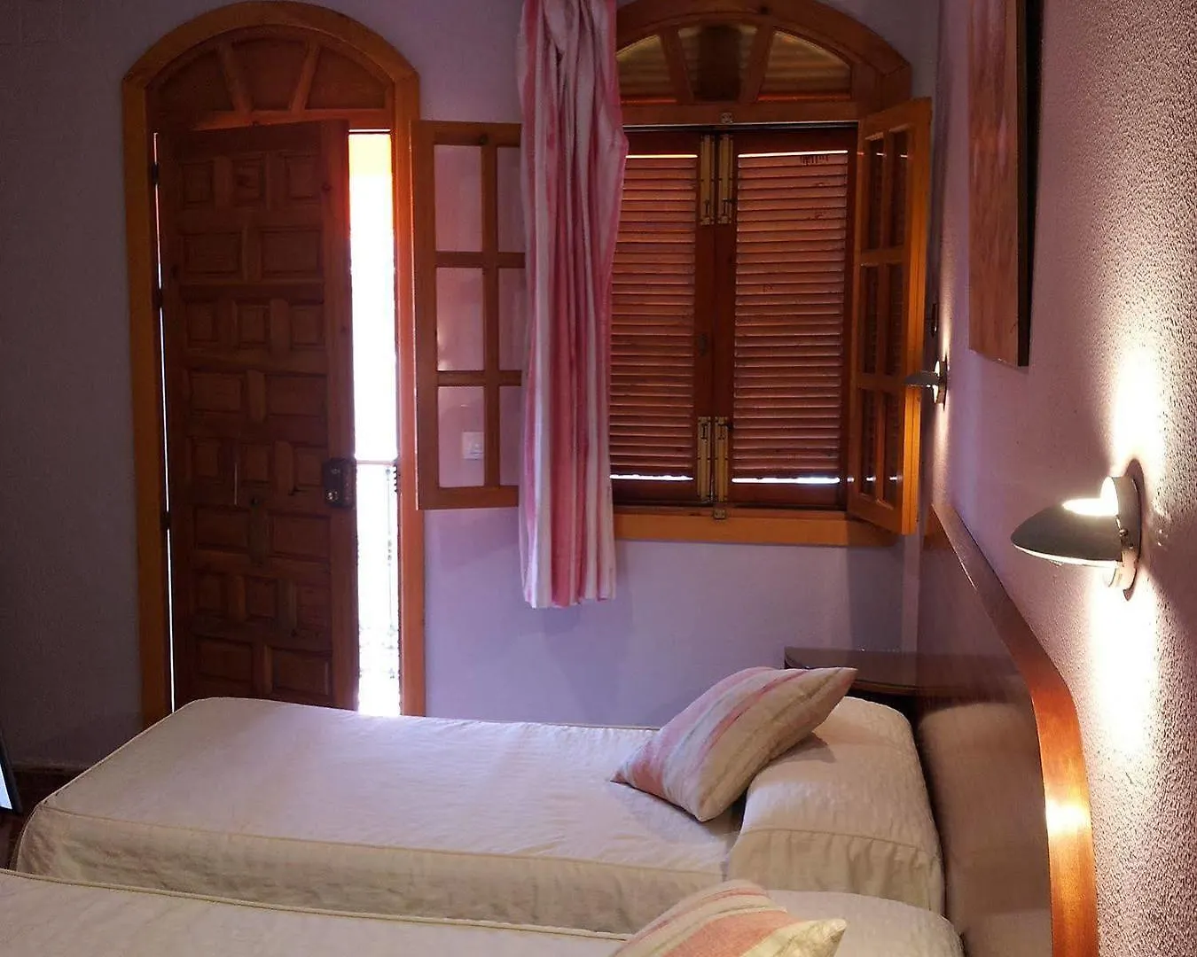 Szálloda Hostal Tarik Tarifa